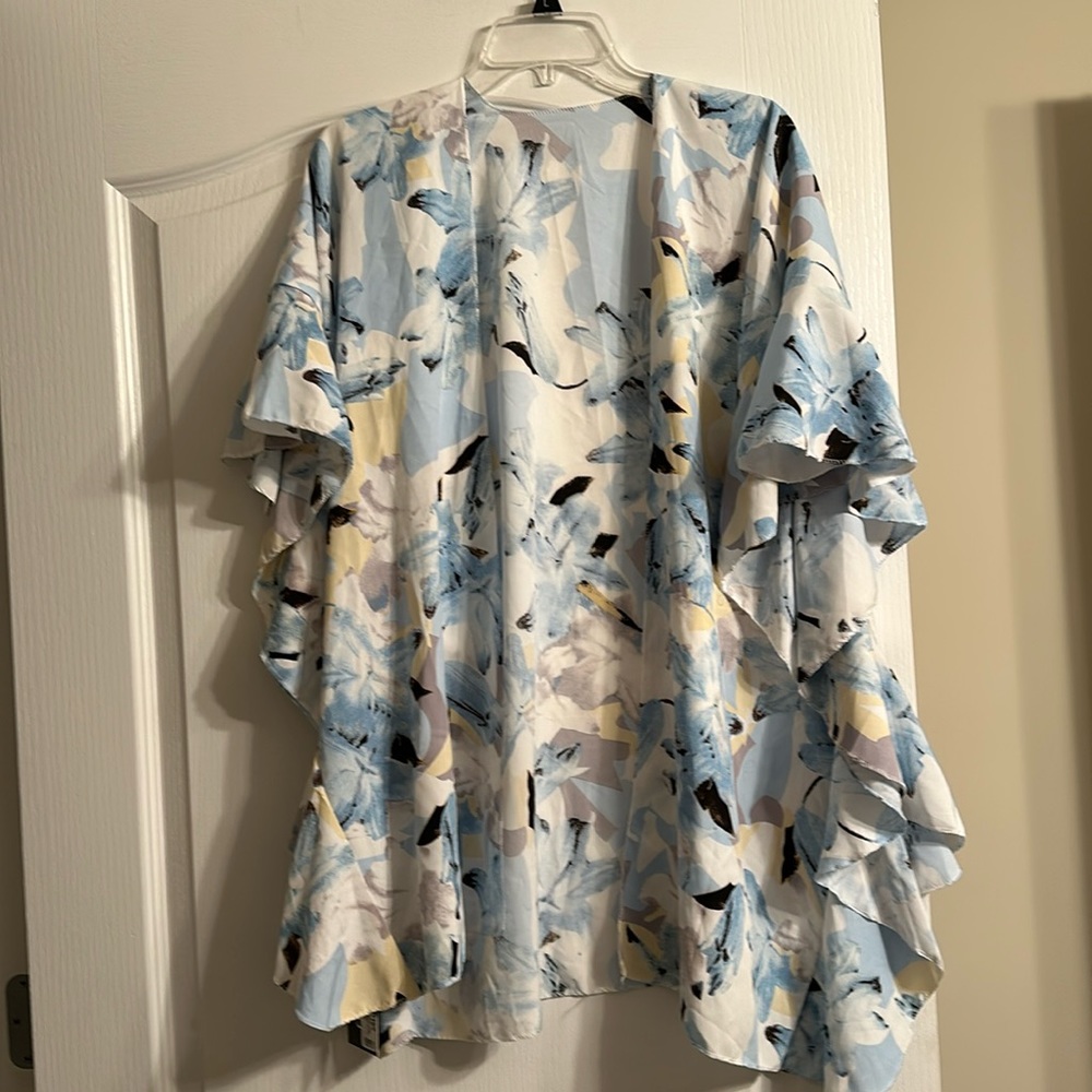 Justin & Taylor Blue Kimono with side Ruffle